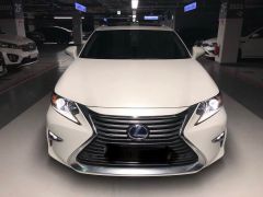 Photo of the vehicle Lexus ES