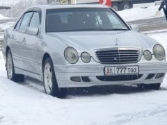 Фото авто Mercedes-Benz E-Класс