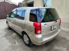 Сүрөт унаа Toyota Raum