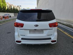 Фото авто Kia Carnival