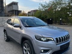 Фото авто Jeep Cherokee