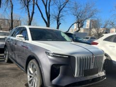 Сүрөт унаа Hongqi E-HS9