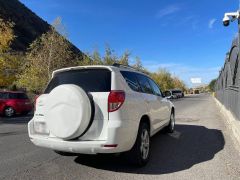 Photo of the vehicle Toyota RAV4