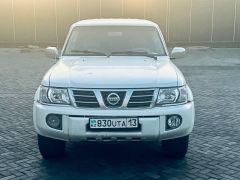 Сүрөт унаа Nissan Patrol