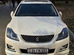 Сүрөт унаа Toyota Crown