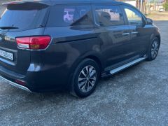 Photo of the vehicle Kia Carnival