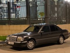 Фото авто Mercedes-Benz W124