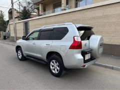 Сүрөт унаа Toyota Land Cruiser Prado