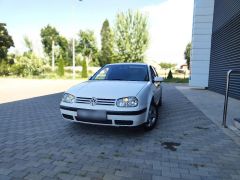 Фото авто Volkswagen Golf