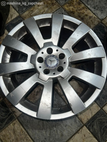 Wheel rims - Продаю диски r19