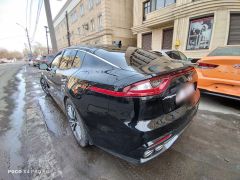 Photo of the vehicle Kia Stinger