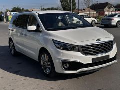 Photo of the vehicle Kia Carnival