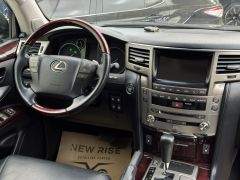 Фото авто Lexus LX