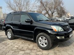 Photo of the vehicle Lexus GX