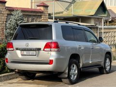 Сүрөт унаа Toyota Land Cruiser