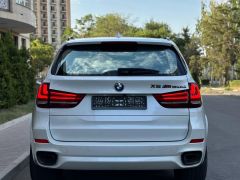 Photo of the vehicle BMW X5