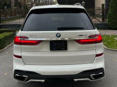 Сүрөт унаа BMW X7