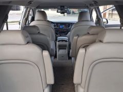 Фото авто Kia Carnival