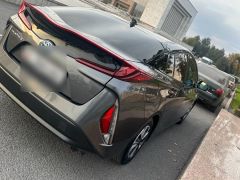 Фото авто Toyota Prius