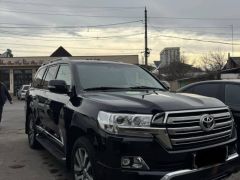 Photo of the vehicle Toyota Land Cruiser