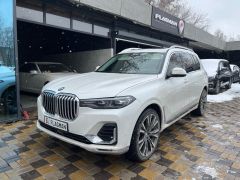 Фото авто BMW X7