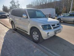 Сүрөт унаа Mitsubishi Pajero