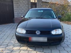 Фото авто Volkswagen Golf