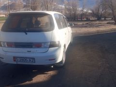 Сүрөт унаа Toyota Gaia