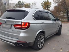 Photo of the vehicle BMW X5