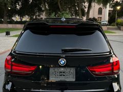 Photo of the vehicle BMW X5