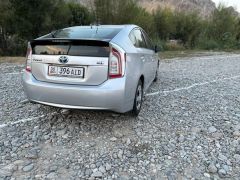 Фото авто Toyota Prius