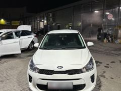 Сүрөт унаа Kia Rio