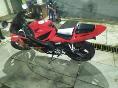 Сүрөт унаа Honda CBR 600