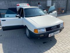 Photo of the vehicle Audi 80