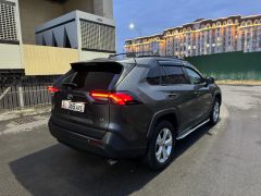 Сүрөт унаа Toyota RAV4