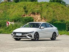 Сүрөт унаа Hyundai Elantra