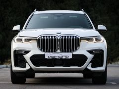 Фото авто BMW X7