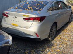 Photo of the vehicle Hyundai Sonata