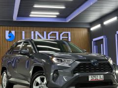 Сүрөт унаа Toyota RAV4