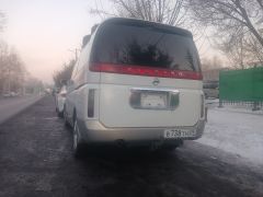 Photo of the vehicle Nissan Elgrand