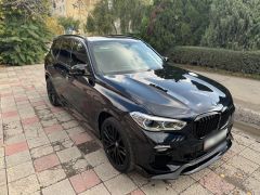 Фото авто BMW X5