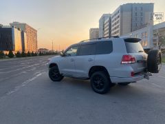 Сүрөт унаа Toyota Land Cruiser