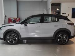 Photo of the vehicle Lynk &amp; Co 6