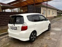 Photo of the vehicle Honda Fit