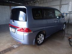 Фото авто Honda Stepwgn