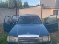 Фото авто Mercedes-Benz W124