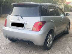 Сүрөт унаа Toyota Ist