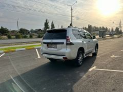 Photo of the vehicle Toyota Land Cruiser Prado