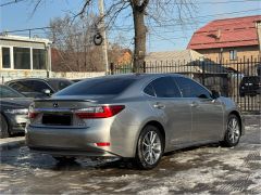 Photo of the vehicle Lexus ES