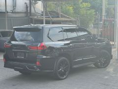 Сүрөт унаа Lexus LX